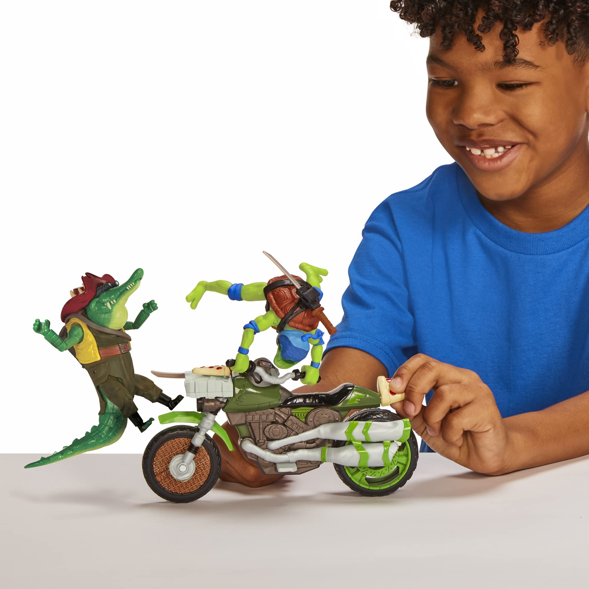 Collectible TMNT Mutant Mayhem set ideal for display