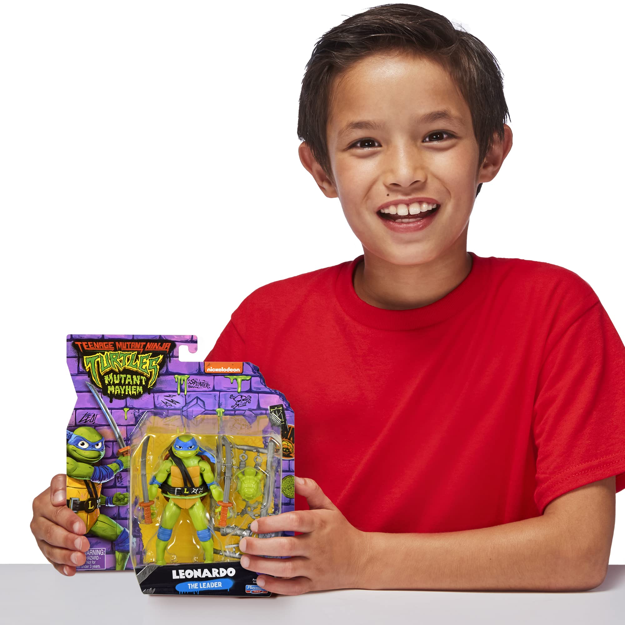 Includes a baby turtle detail for playful shelf display with Leonardo.