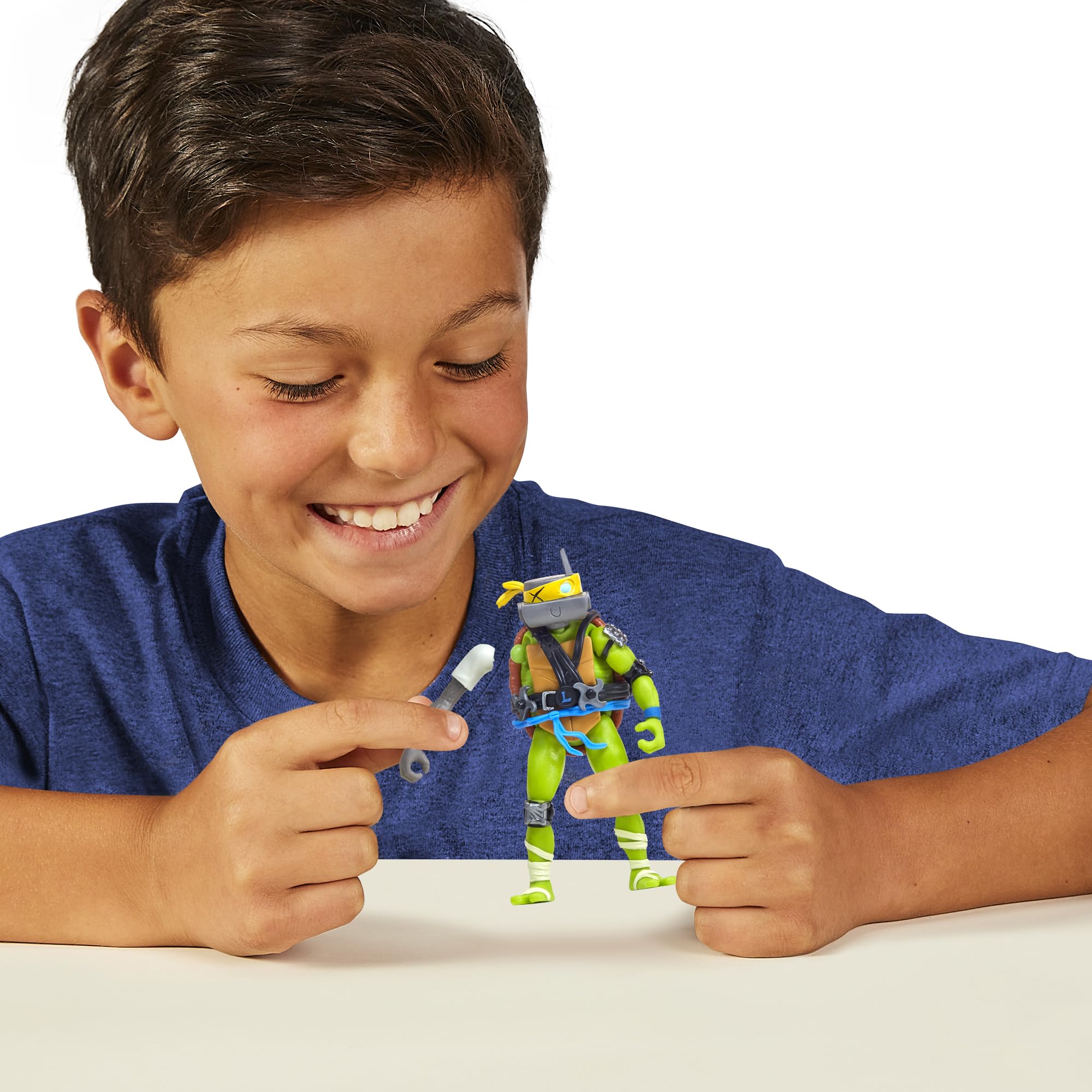TMNT Mutations Mix & Match packaging and accessories for collectors