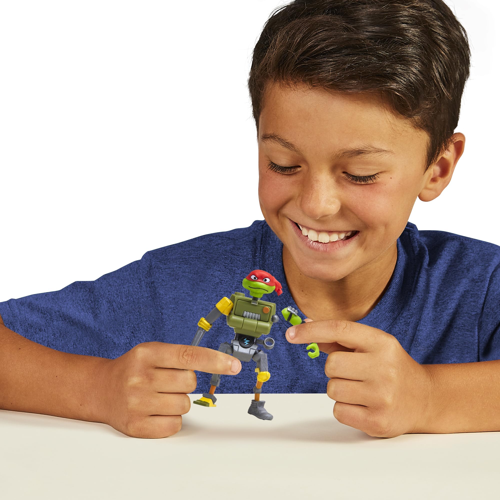TMNT Mutations Metalhead Leo left arm swap for varied looks.