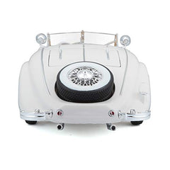 Tobar Maisto 1936 Mercedes-Benz 500K front-angle view shows iconic grille details