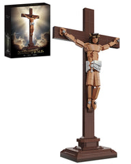 Tobocoy Jesus Crucifixion assembly model with 588 bricks for an engaging display.