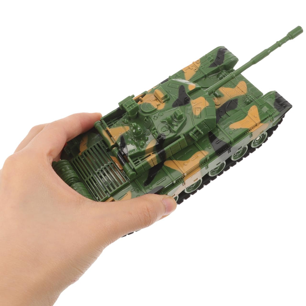 Toddmomy tank model is a compact army toy ideal for boys and girls.