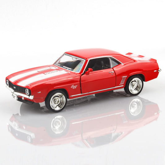 TOKAXI 1969 Camaro SS pull-back car showing durable zinc alloy construction for safe play.