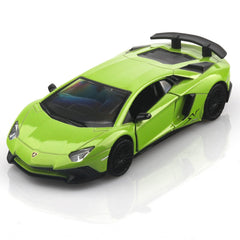 TOKAXI Lamborghini Aventador SV 1/36 scale die-cast car in green with pull-back action for play or display