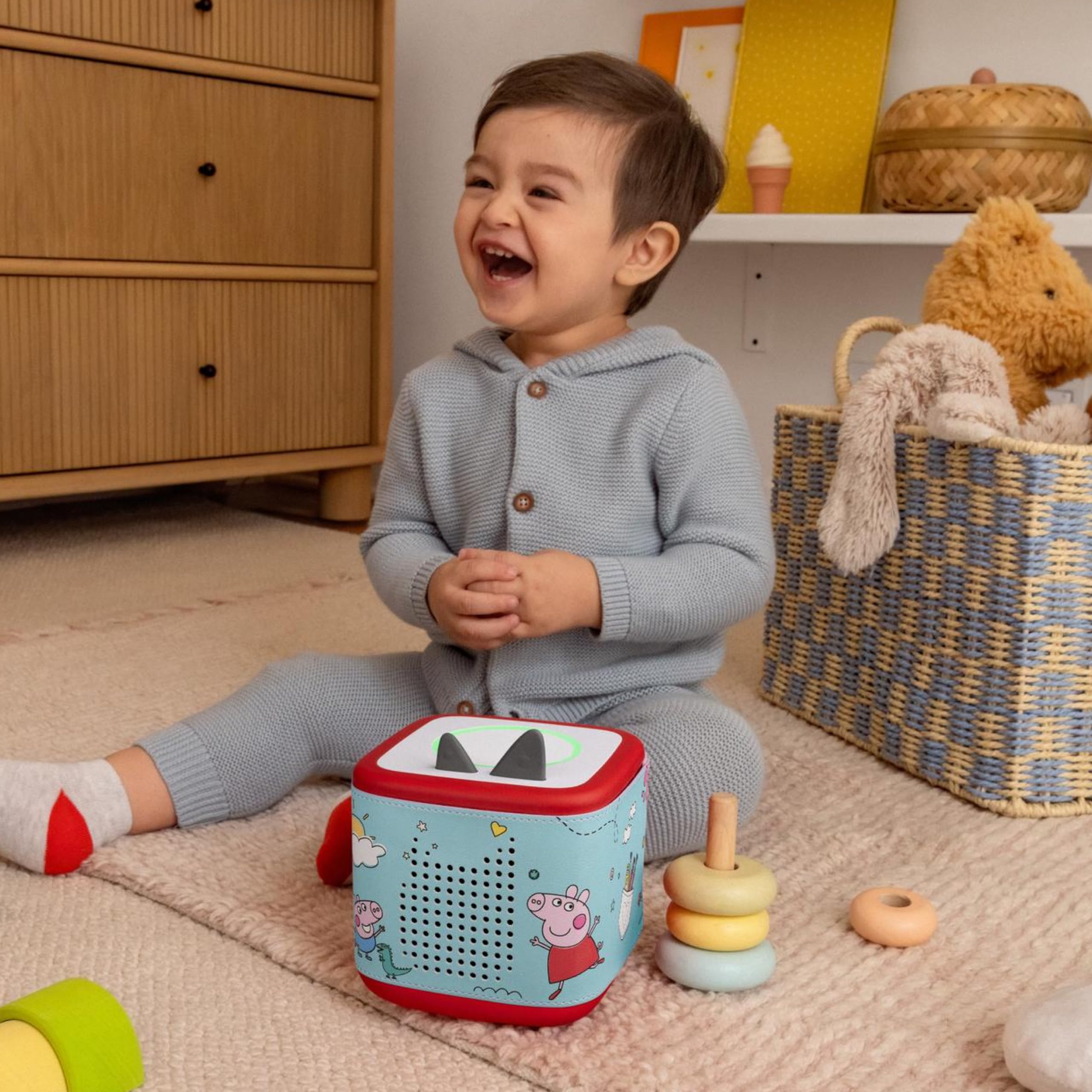 Faux leather and silicone materials ensure durable kid-friendly use