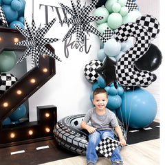 TONIFUL 18-inch checkered explosion star balloons amplify dynamic party vibes.