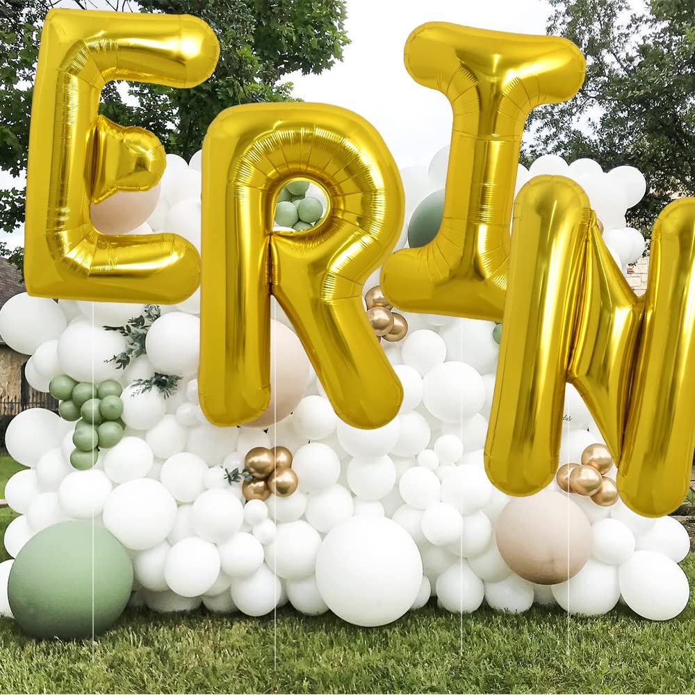 TONIFUL 40-inch gold N balloon used as centerpiece decor
