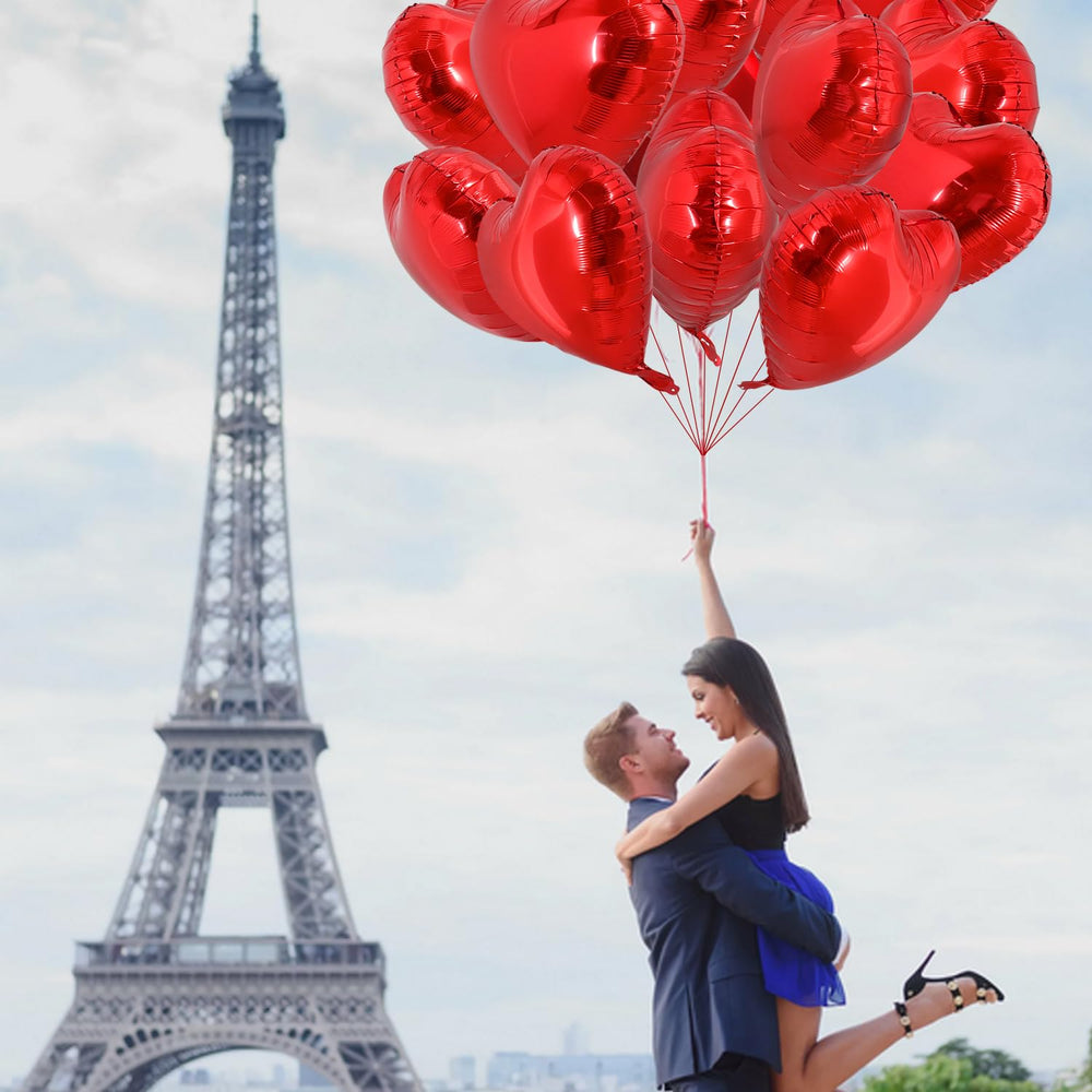 TONIFUL wall decor heart balloons add a romantic accent to photos and celebrations.