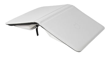TopDeck binder's durable construction withstands frequent handling.