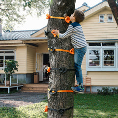 Topnew climbing gear supports safe outdoor play for children.