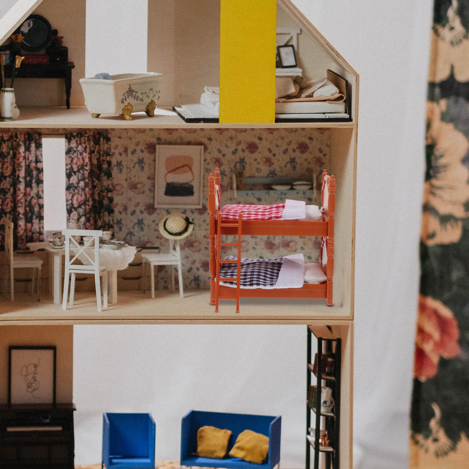 TOPPERFUN small dollhouse bed ornament elevates shelves and storytelling