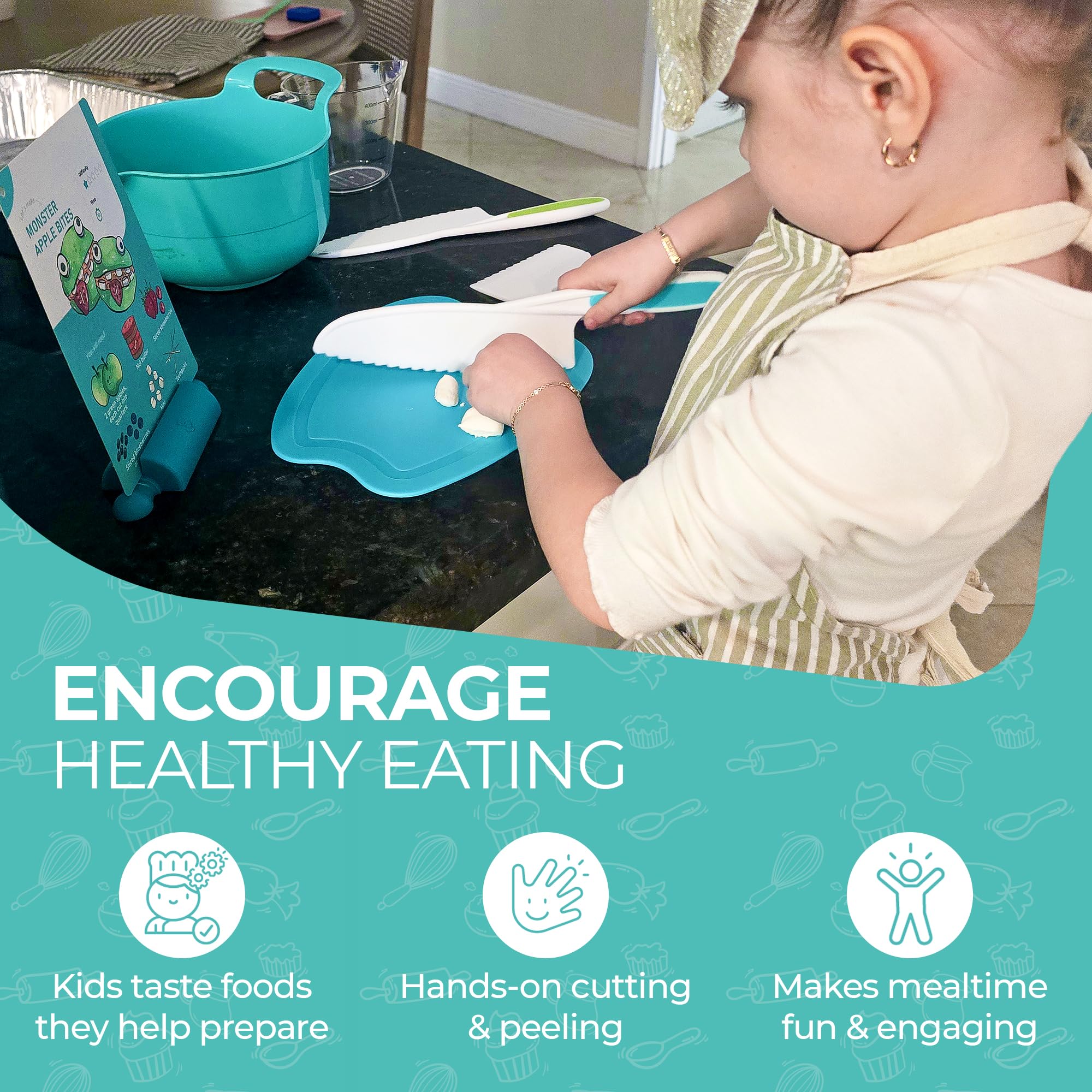 Protective gloves from Tovla Jr. add extra safety.