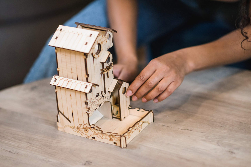 TowerRex Dice Tower uses durable materials for long-lasting tabletop sessions.
