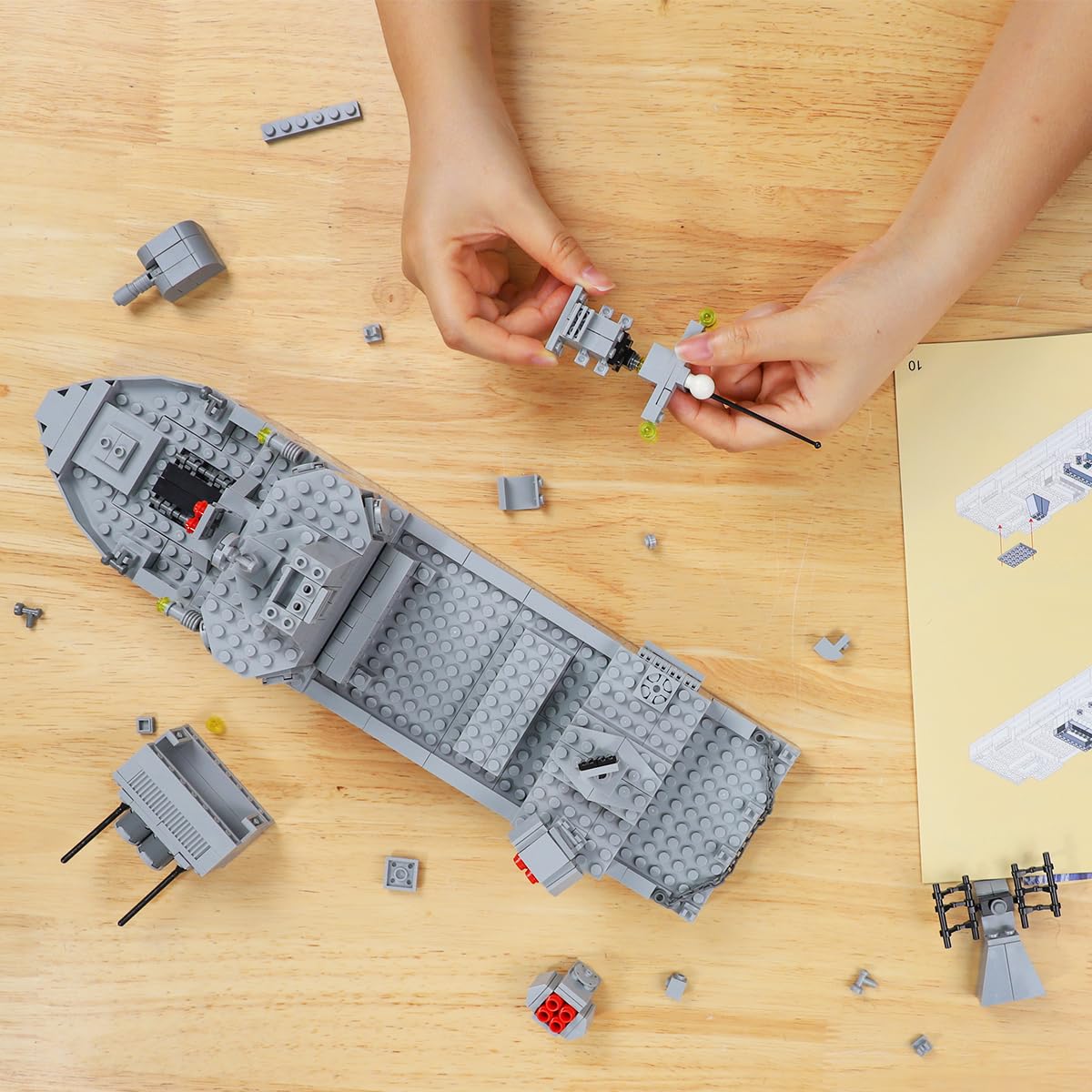 TOY PLAYER navy destroyer mission-play setup ready for battles.