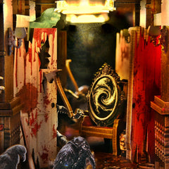 TOYQI Mirror scene reveals hidden details behind the door for immersive reveals.