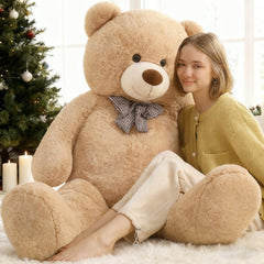 Toys Studio bear arrives in a vacuum bag, easy unpacking and fluffing after opening.