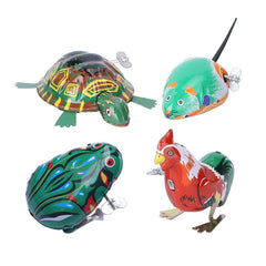 Toyvian rooster windup tin toy, vibrant retro charm for display and play