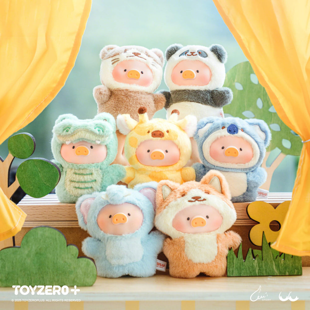 TOYZERO+ Lulu piggy plush keychain adds charm to bags and keys.