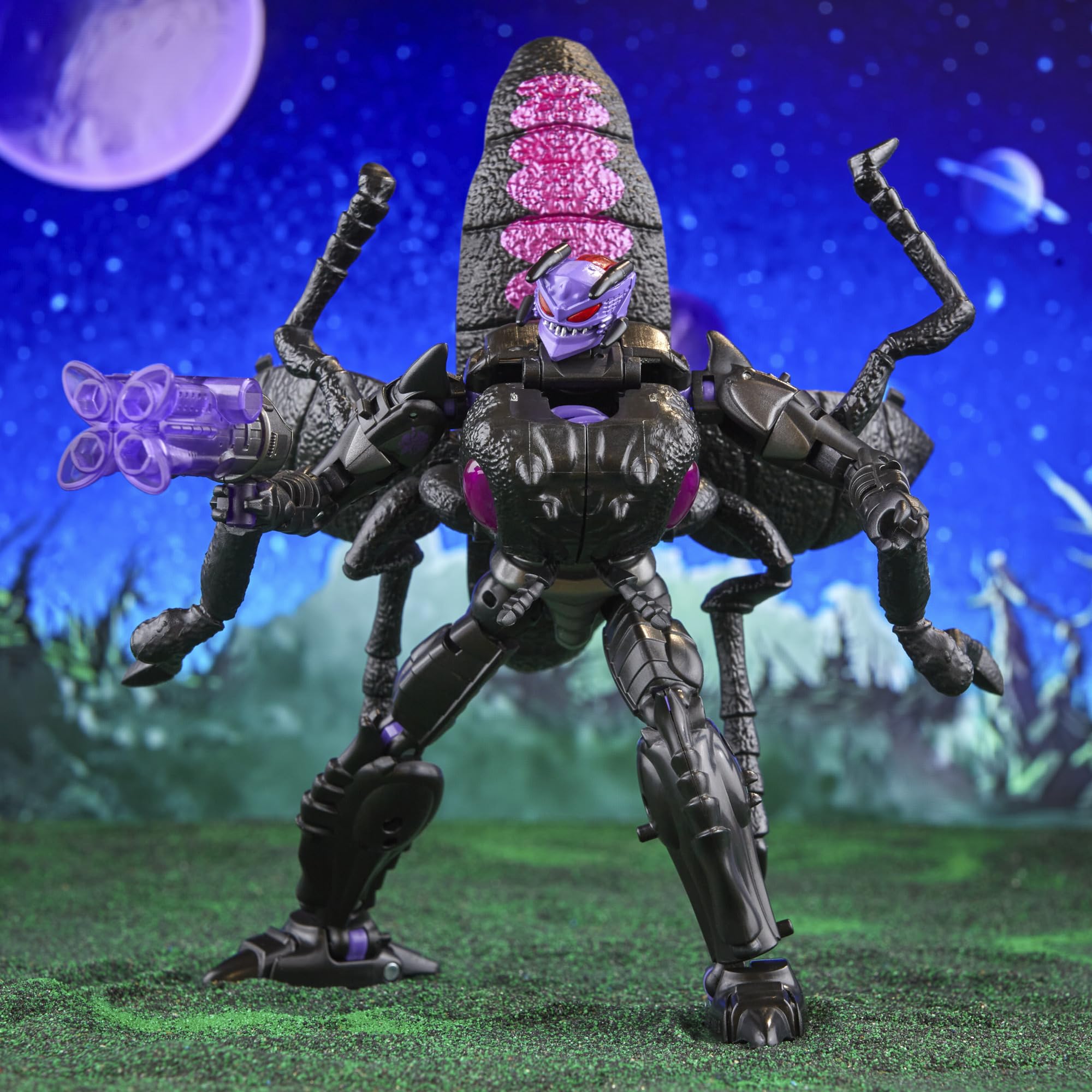 Transformers Antagony Beast Wars-inspired design appeals to collectors.