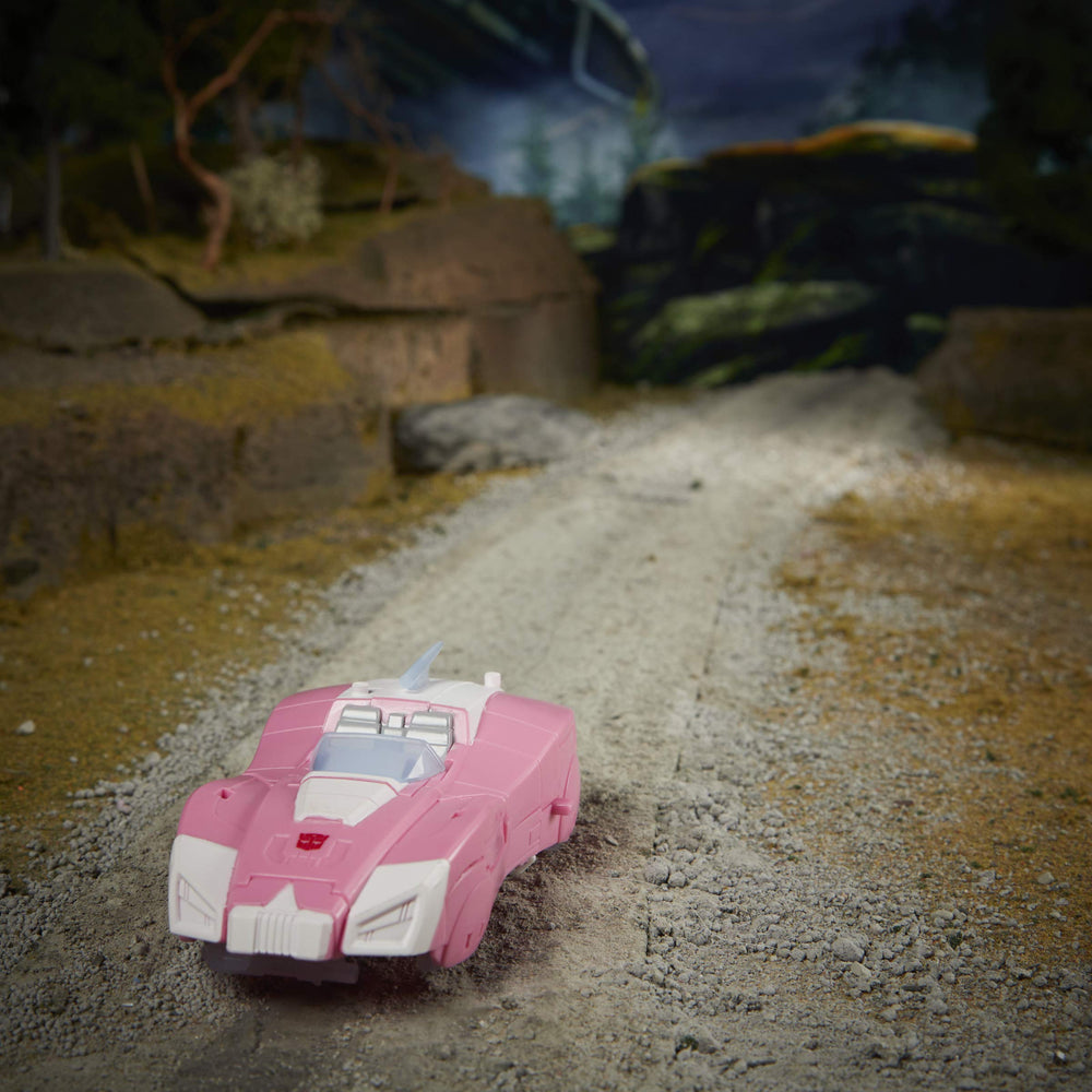 Side view of Arcee showing compact scale and poseability