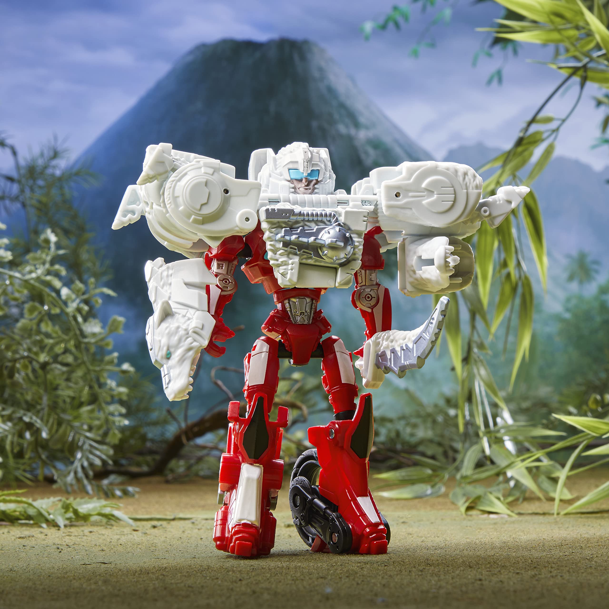 Transformers armored attachment featuring Arcee and Silverfang for enhanced posing.