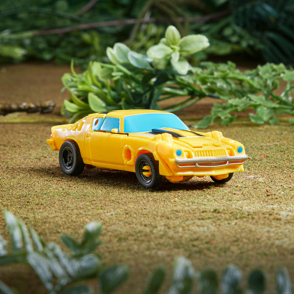 Transformers Bumblebee armor attachment action demonstrates quick customization options.