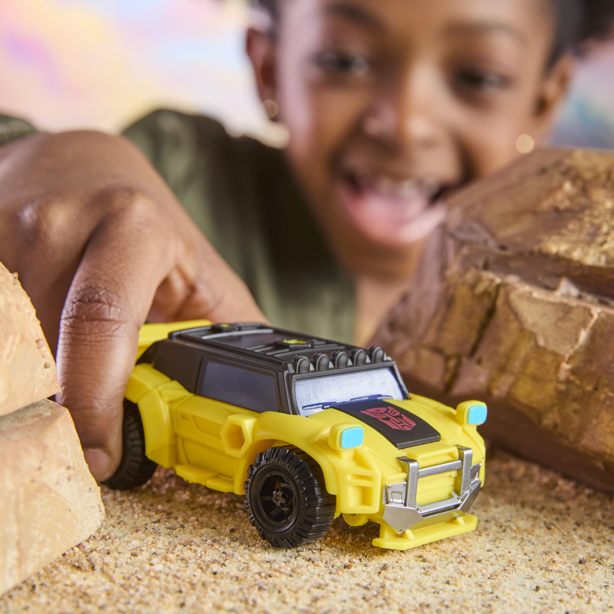 Transformers Bumblebee Cyberworld gift idea for kids 6 plus.