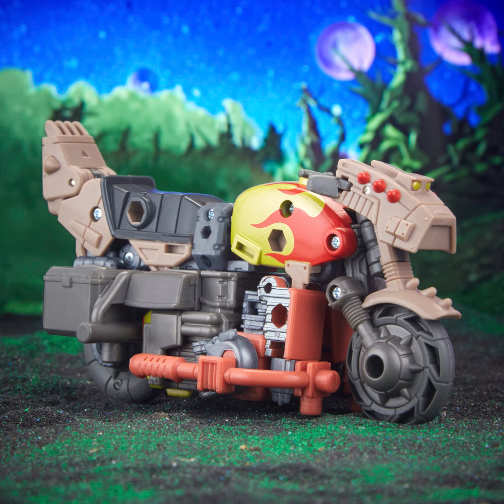 Transformers Legacy Evolution Crashbar showing fusion armor for imaginative play.