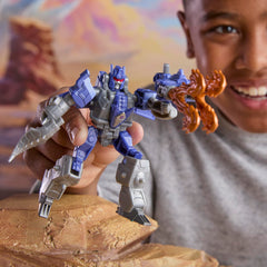 Transformers CYBERWORLD Flame Blaster attachment on robot mode for action