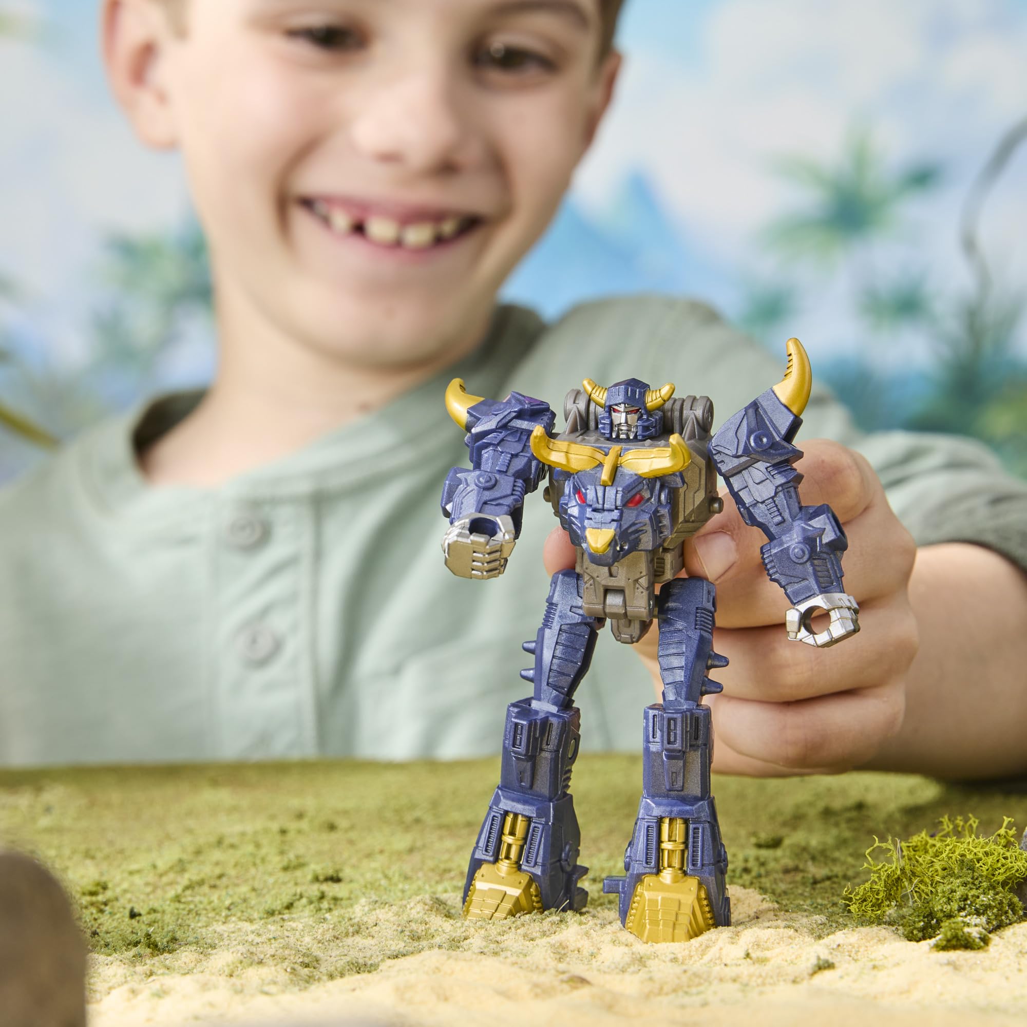 Transformers Megatron 4-step conversion supports quick, kid-friendly changes