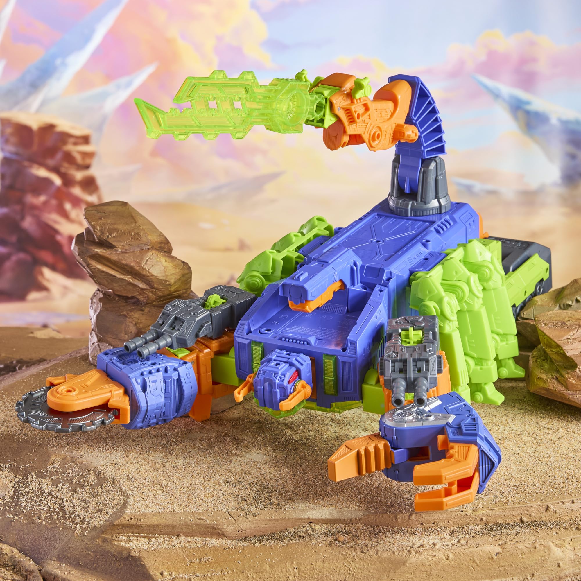 Buzzsaw arm hover cycle action on Scorponok in CYBERWORLD
