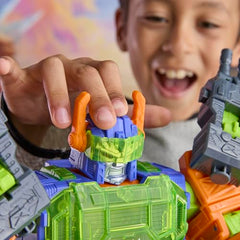 Epic battles and storytelling with Scorponok in CYBERWORLD