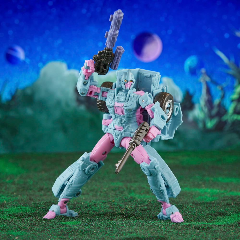 Transformers Deadeye Duel 2-Pack exclusive artwork packaging on display