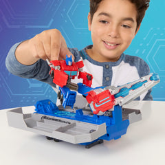 Transformers EarthSpark 2-in-1 playset transformation sequence