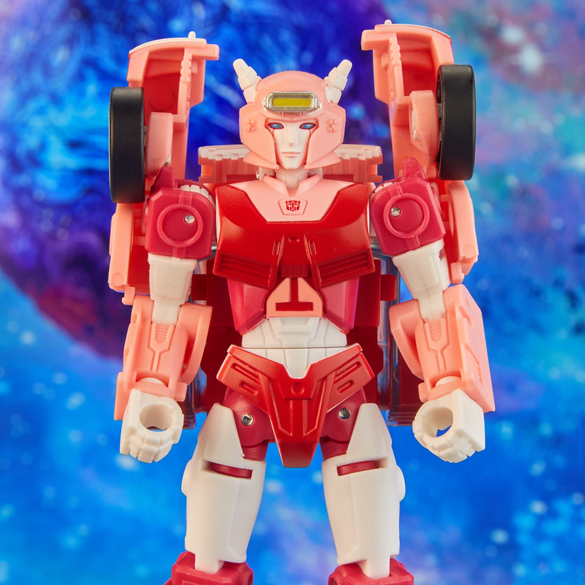 Transformers Elita-1 in car mode offers dynamic play and compact display options.