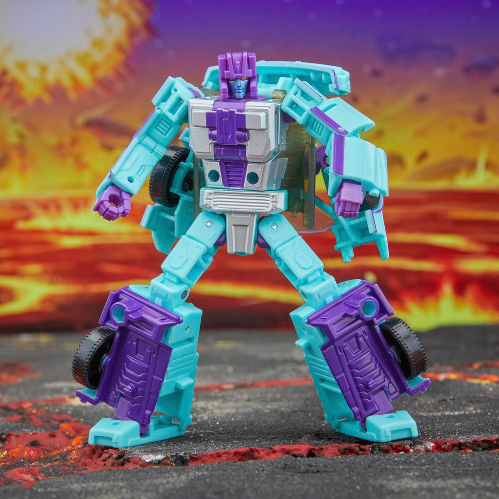 Transformers G2 Breakdown articulation enables lifelike head, arms, and legs.
