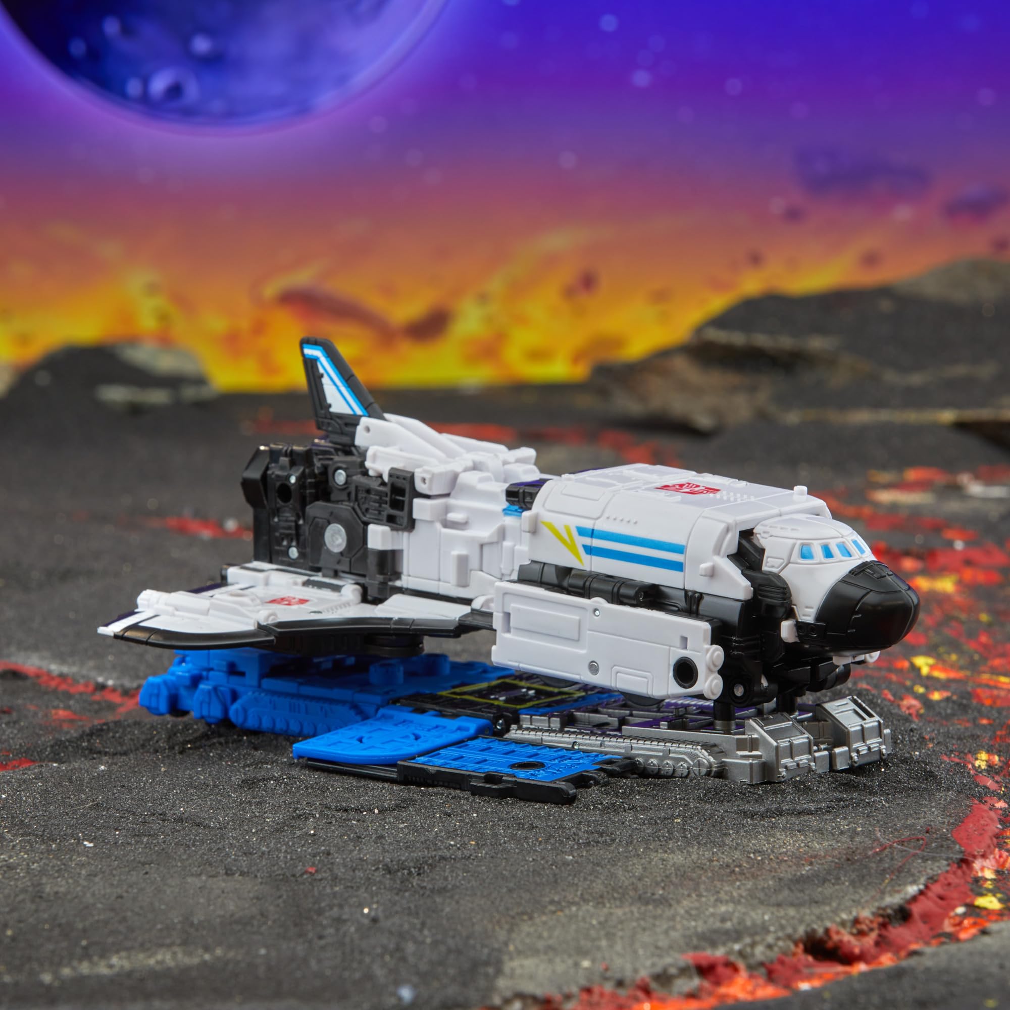 Transformers Galaxy Shuttle articulated arms and legs enable flexible action poses