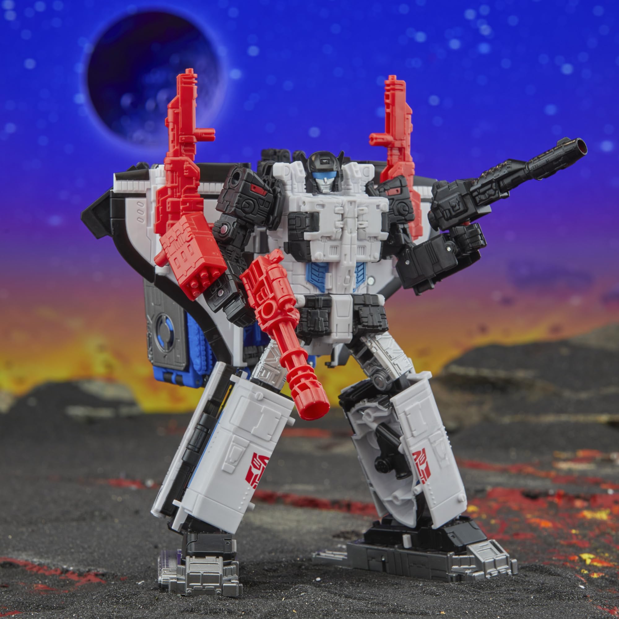 Transformers Galaxy Shuttle combined blaster shows a larger weapon option for dramatic battles