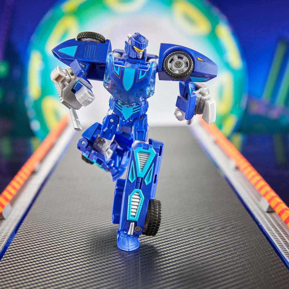 Transformers Twin Mill robot mode front view with articulated joints.