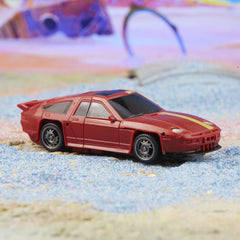 Transformers Legacy Dead End 5.5-inch scale for shelf and play