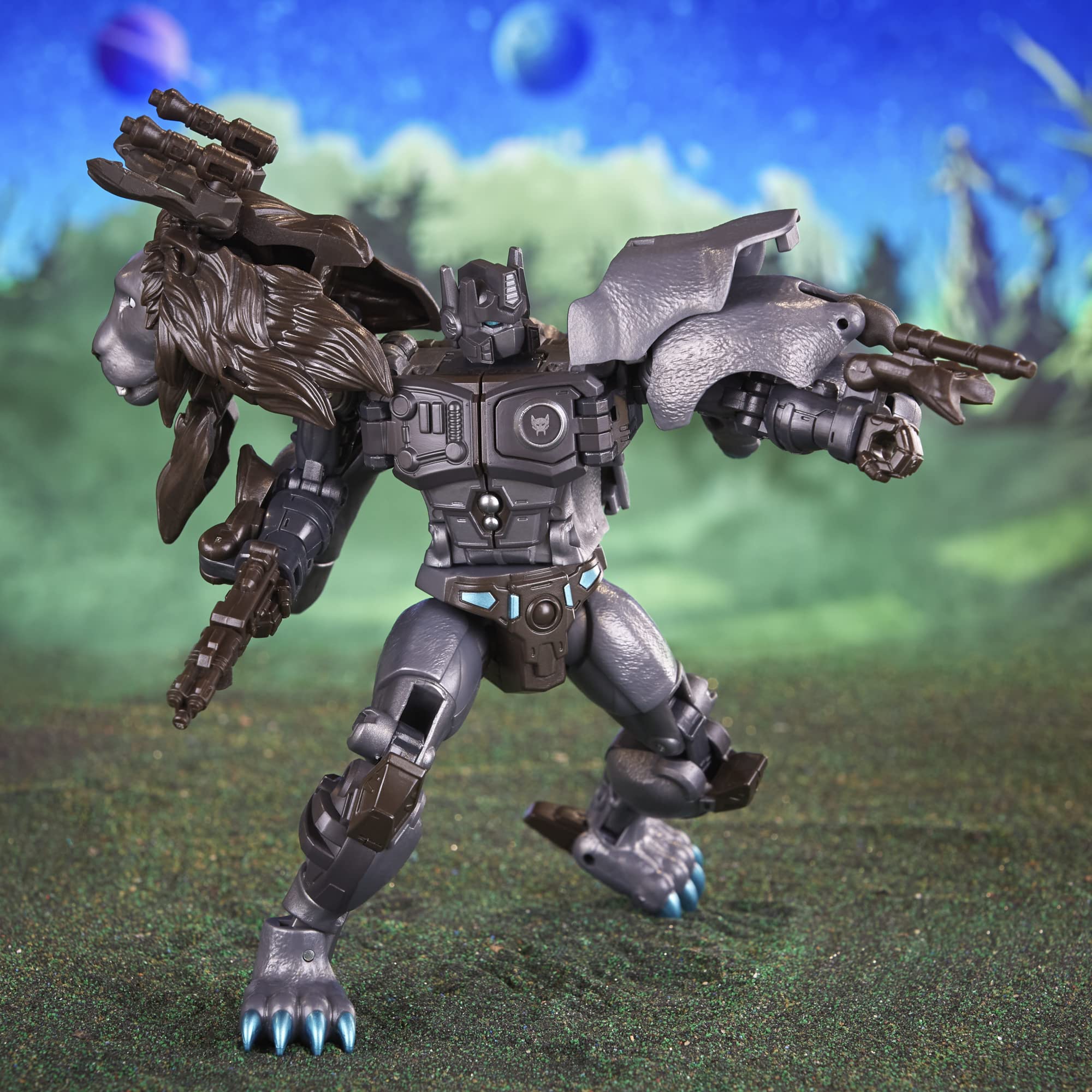 Four missile blaster attachments attach to Nemesis Leo Prime for authentic action.