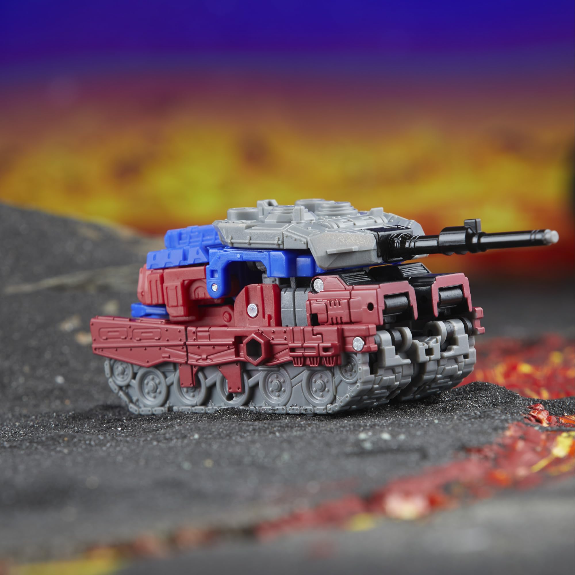 Transformers Legacy Quake 24-step conversion enables seamless mode changes.