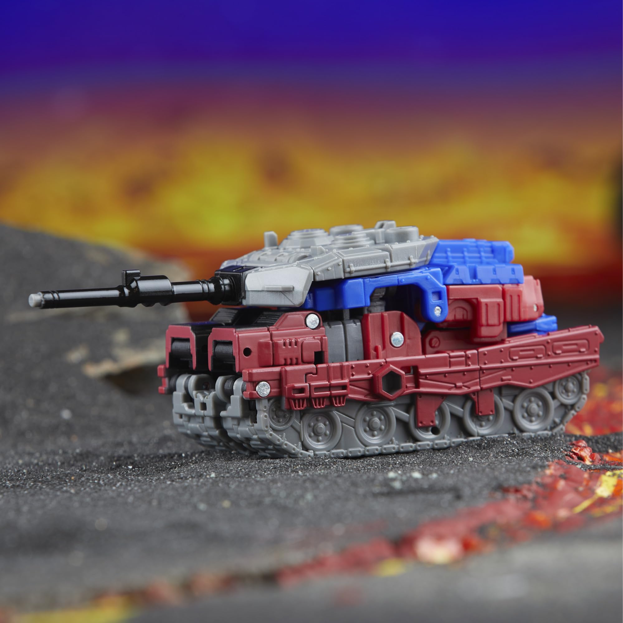 Transformers Legacy United Quake supports building a diverse collector lineup.