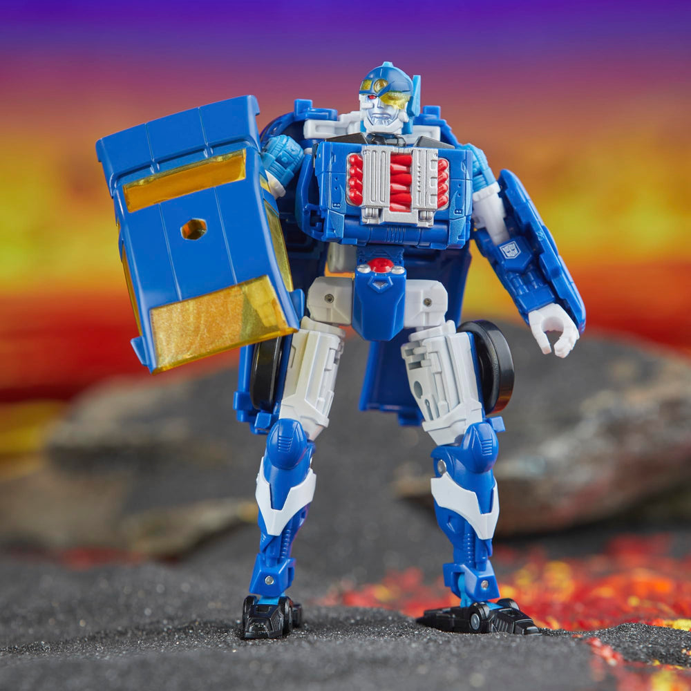 Transformers Legacy United Side Burn with blaster accessory for battles.