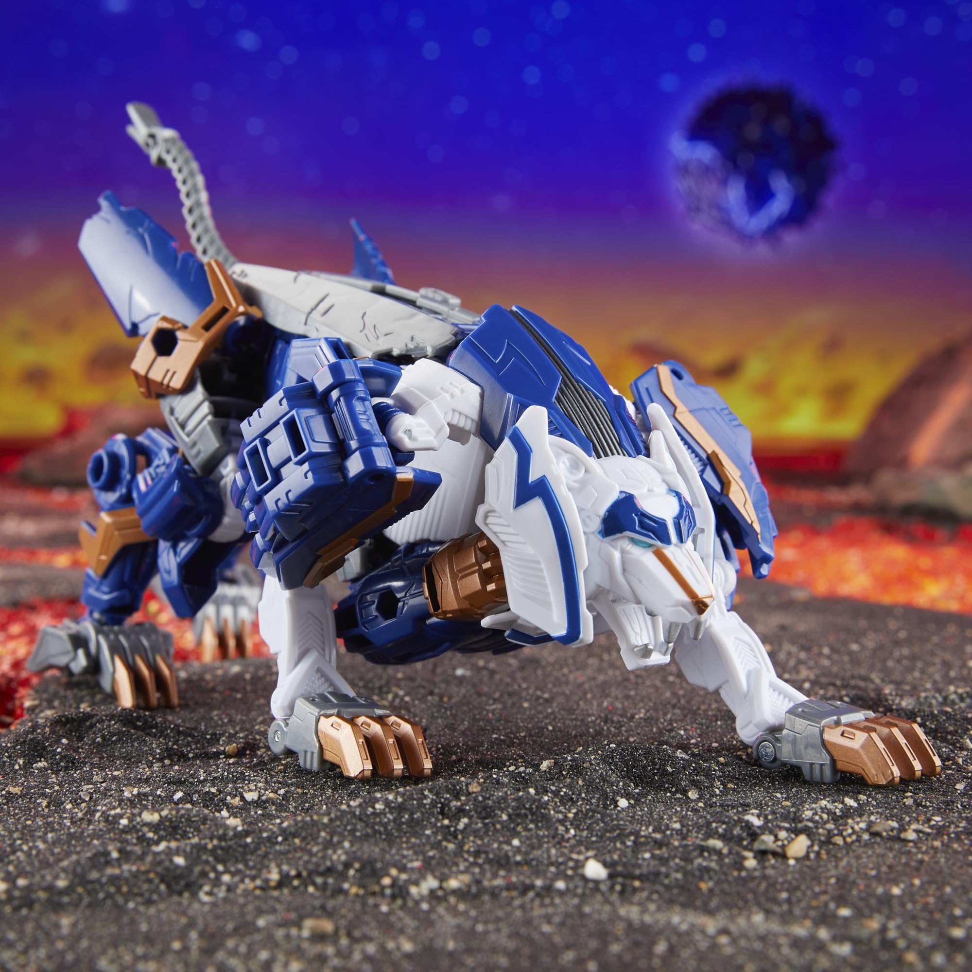 Transformers Legacy United Thundertron 24-step transformation sequence in play.