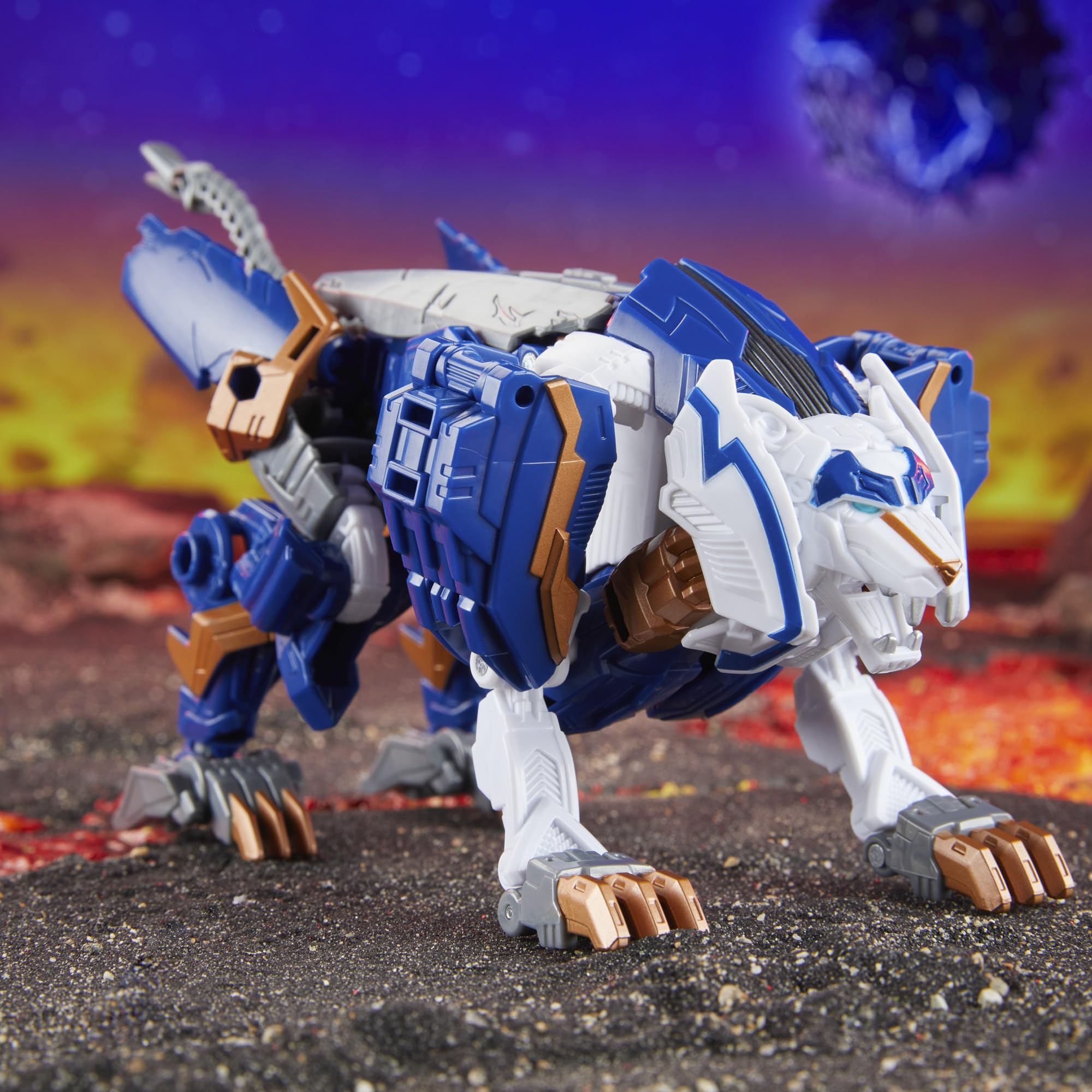Transformers Legacy United Thundertron Prime Universe design cues for fans.
