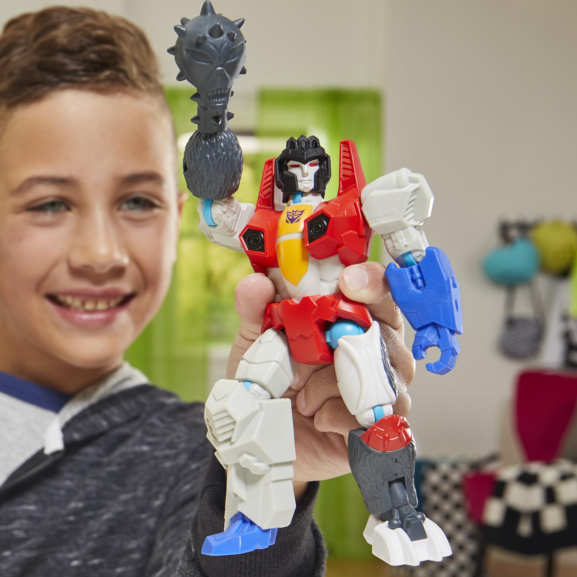 Interchangeable parts unlock creative figure-building opportunities.
