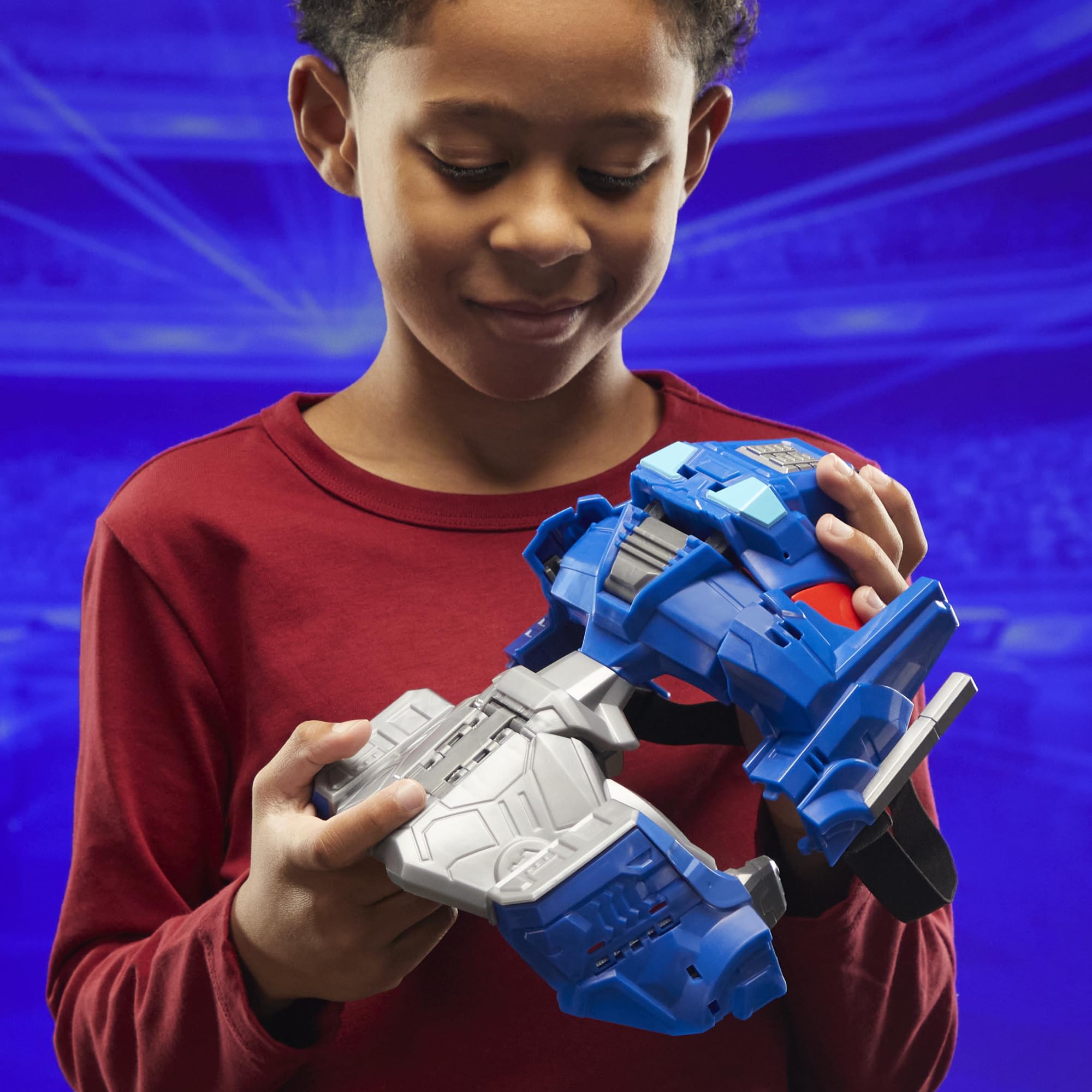 Transformers One 18-step conversion showcased on a kid-friendly toy.