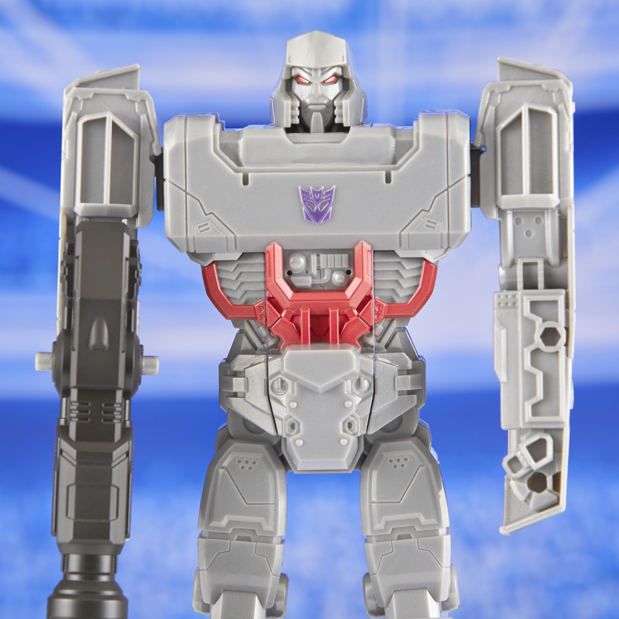 Step-by-step robot-to-tank conversion in Megatron D-16